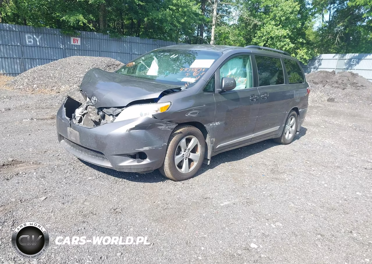2016 Toyota Sienna Le 8 Passenger VIN:5TDKK3DC6GS738580 - 2