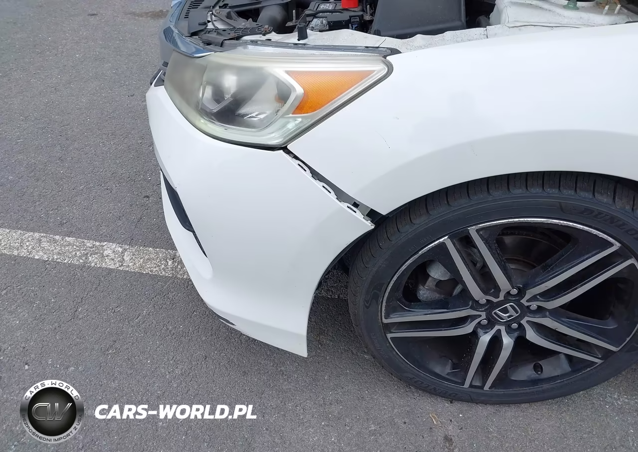 2017 Honda Accord Sport VIN:1HGCR2F5XHA049537 - 17