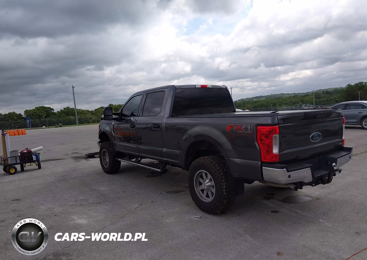 2017 Ford F-250 Xlt VIN:1FT7W2B64HEC85276 - 3