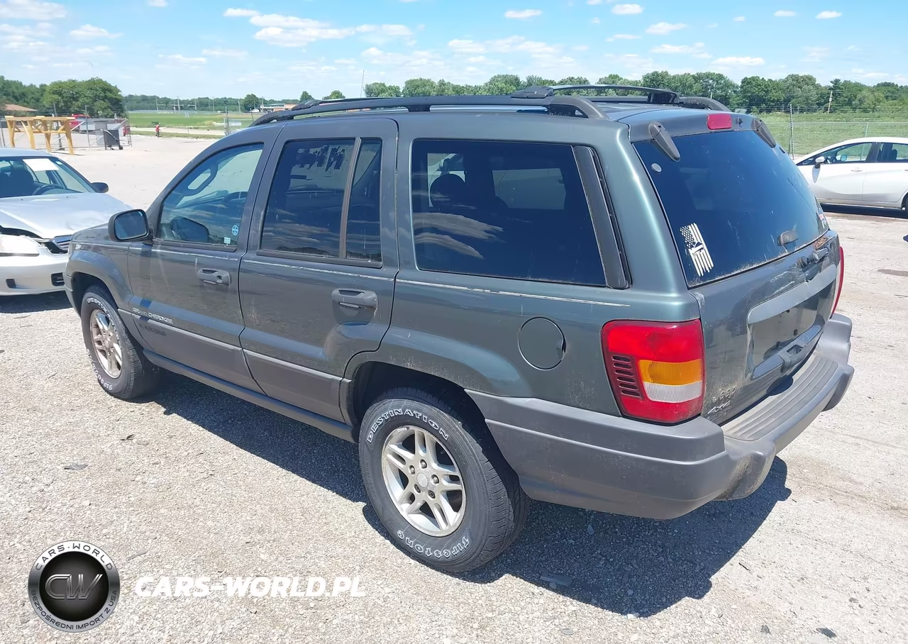 2004 Jeep Grand Cherokee Laredo VIN:1J4GW48S14C131561 - 3