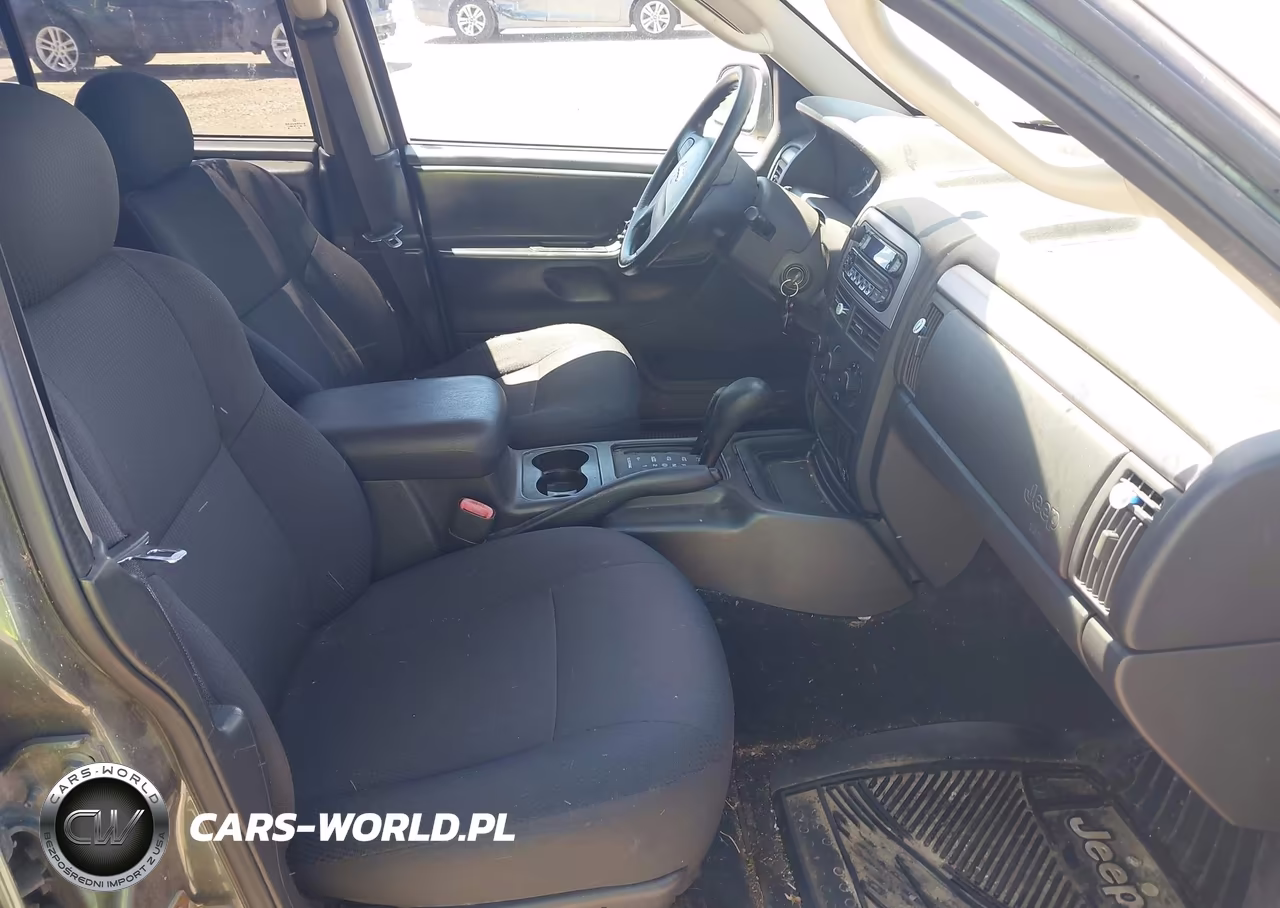 2004 Jeep Grand Cherokee Laredo VIN:1J4GW48S14C131561 - 5