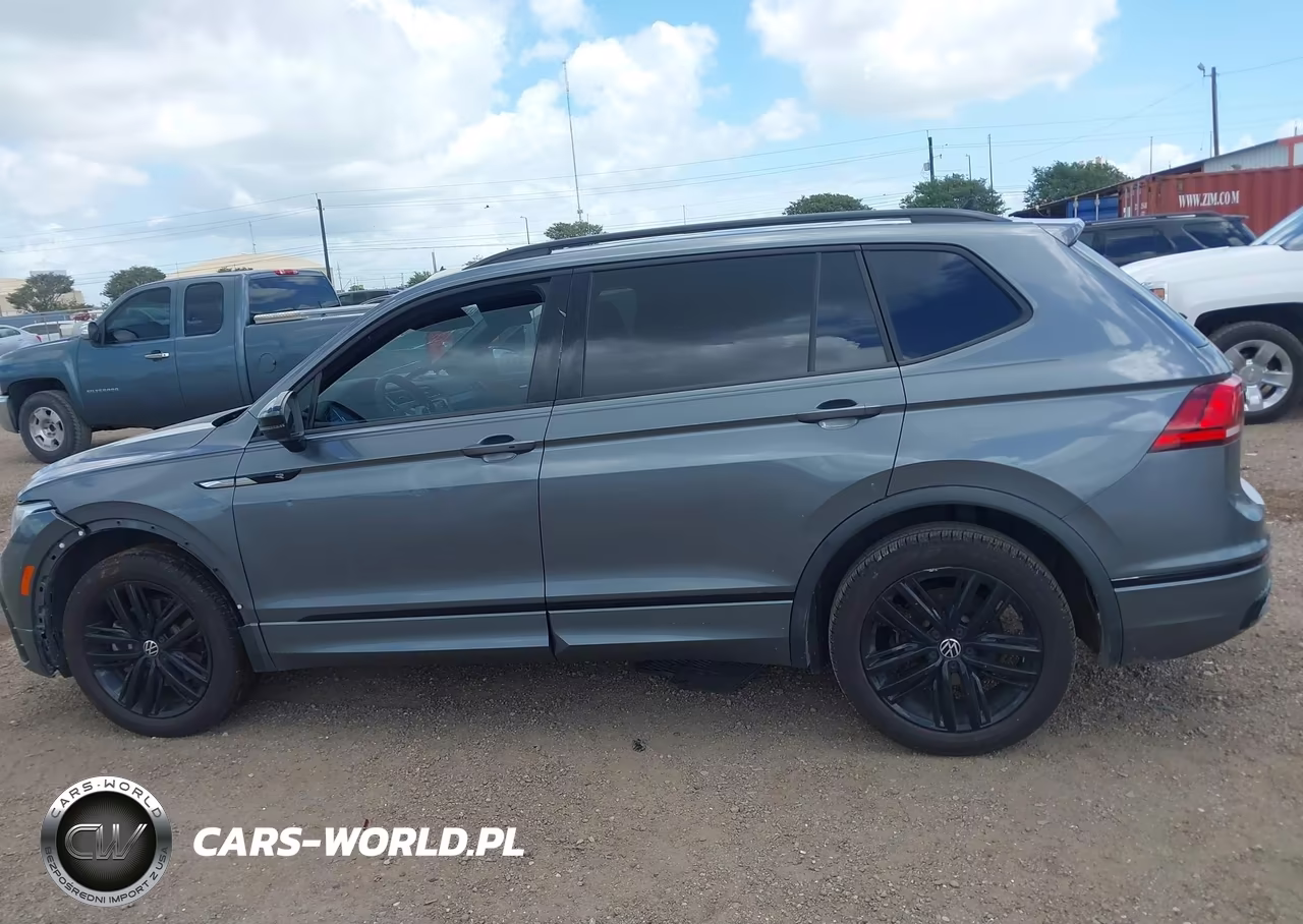 2022 Volkswagen Tiguan 2.0T Se R-Line Black VIN:3VVCB7AX4NM063510 - 13