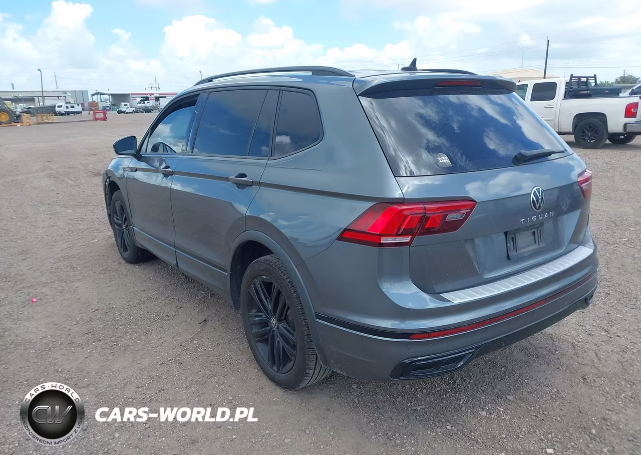 2022 Volkswagen Tiguan 2.0T Se R-Line Black VIN:3VVCB7AX4NM063510 - 3