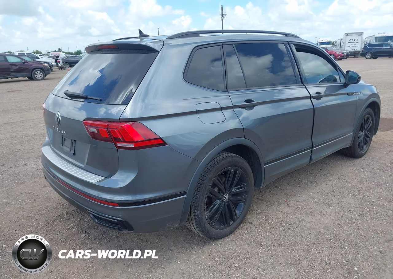 2022 Volkswagen Tiguan 2.0T Se R-Line Black VIN:3VVCB7AX4NM063510 - 4