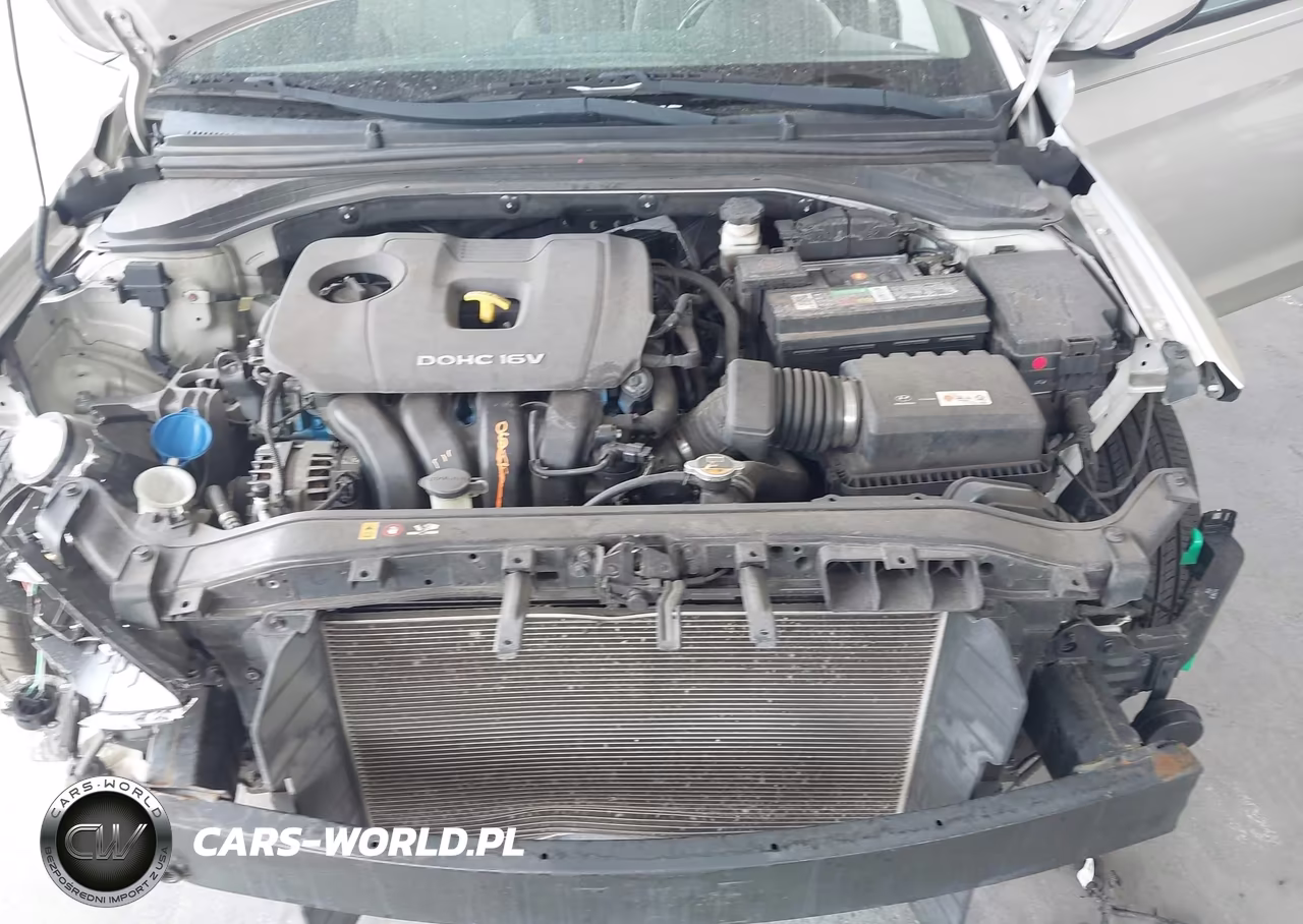 2018 Hyundai Elantra Value Edition VIN:KMHD84LF0JU575738 - 10