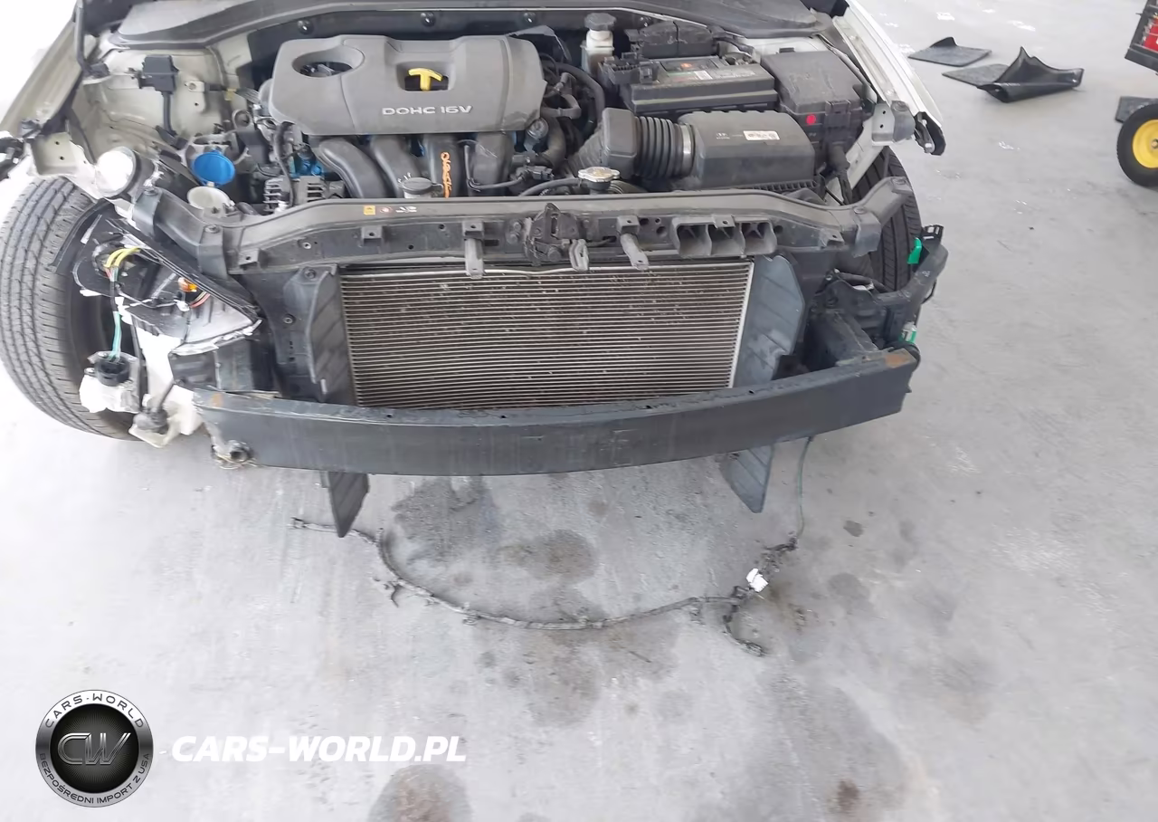 2018 Hyundai Elantra Value Edition VIN:KMHD84LF0JU575738 - 6