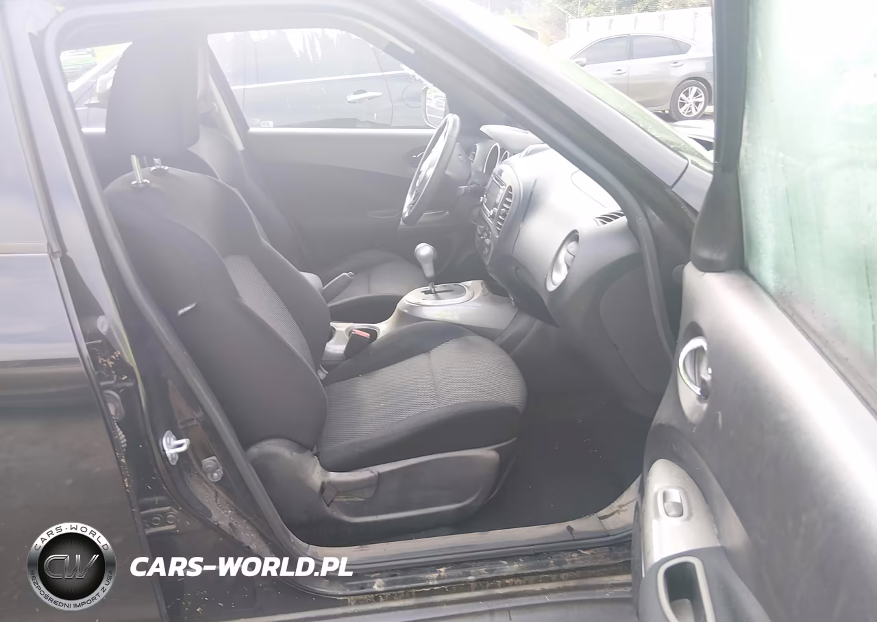 2016 Nissan Juke S VIN:JN8AF5MR9GT602241 - 5