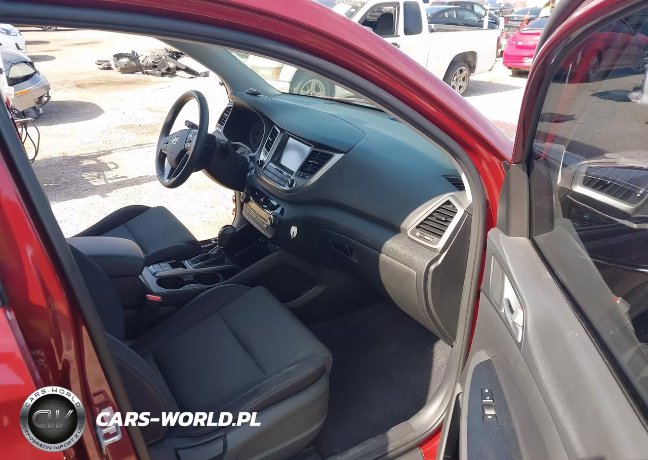 2018 Hyundai Tucson Value VIN:KM8J33A22JU803444 - 5