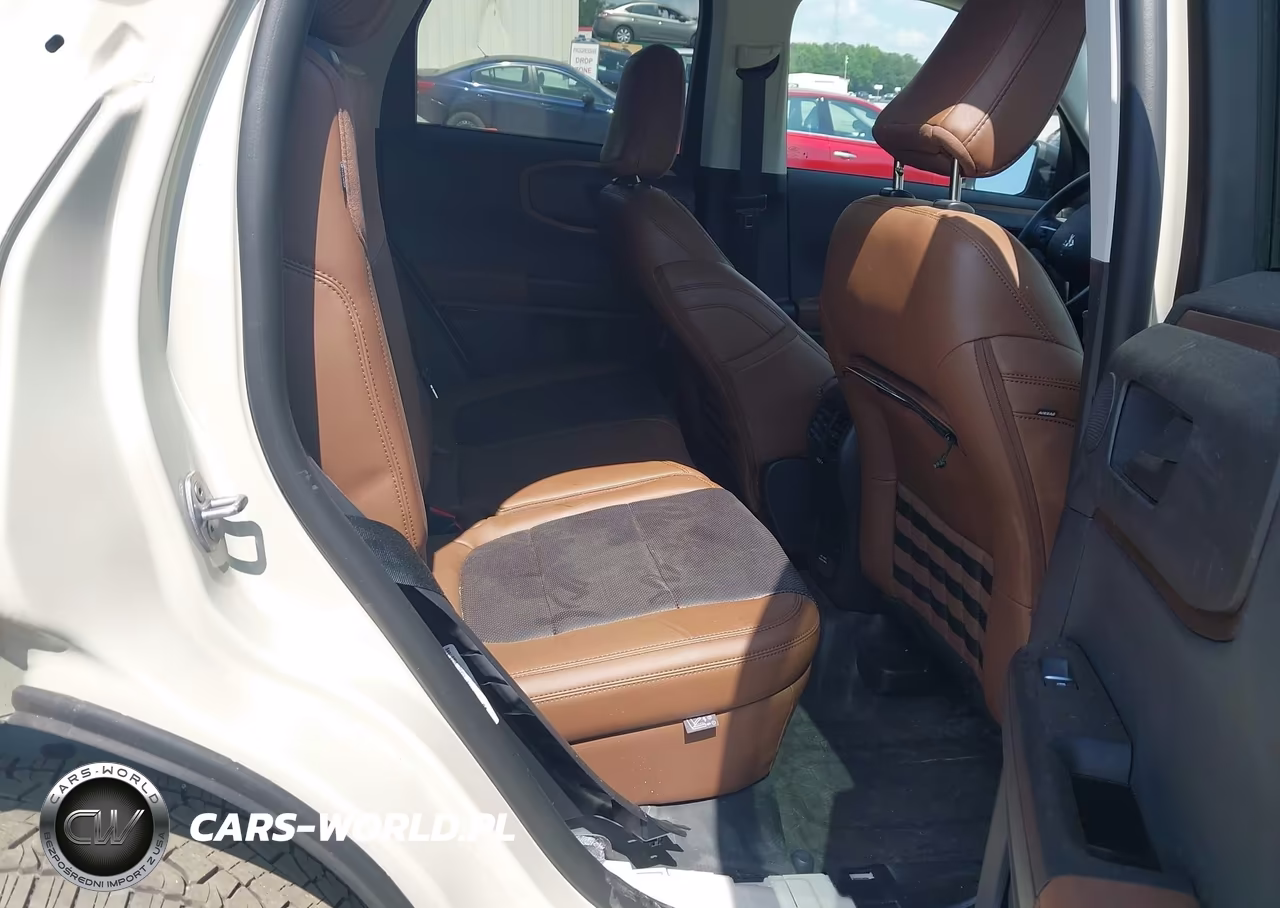 2024 Ford Bronco Sport Badlands VIN:3FMCR9D94RRF73752 - 8