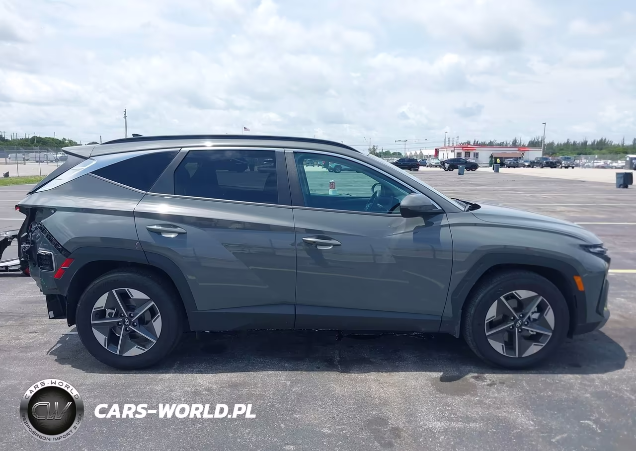 2026 Hyundai Tucson Sel VIN:5NMJB3DE9TH682256 - 14