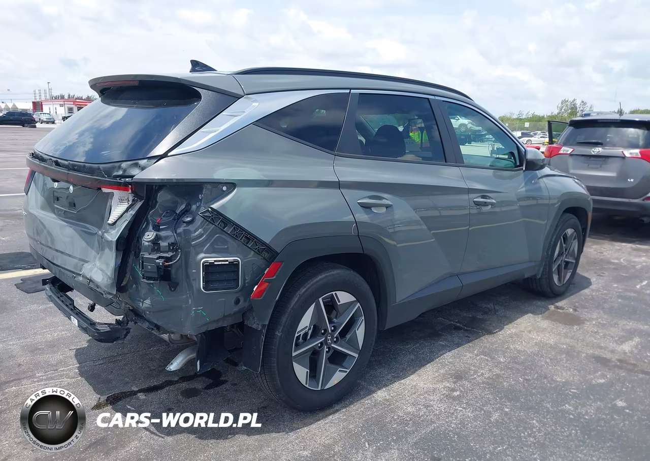 2026 Hyundai Tucson Sel VIN:5NMJB3DE9TH682256 - 4