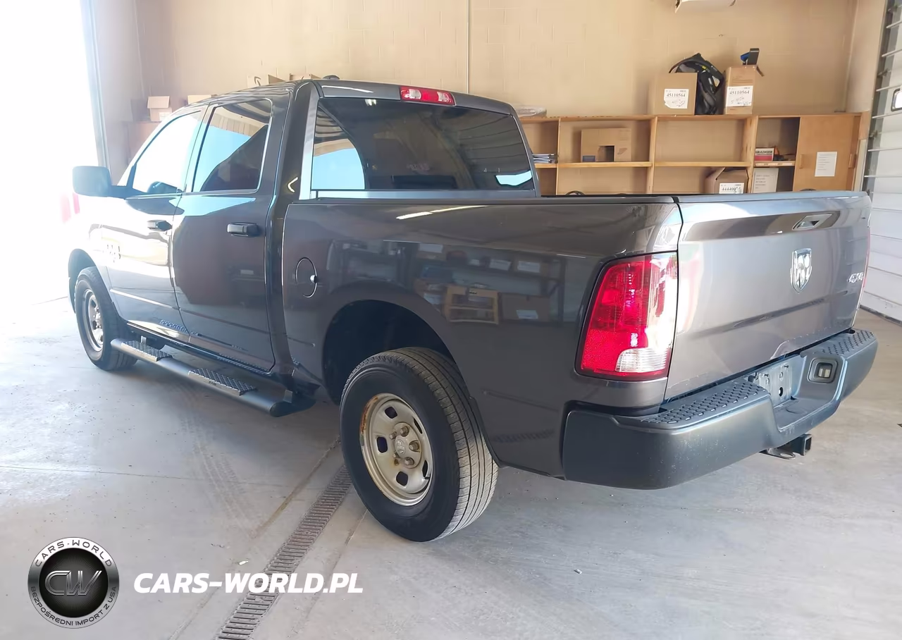 2020 Ram 1500 Classic Tradesman 4X4 5'7 Box VIN:1C6RR7KG8LS161311 - 3