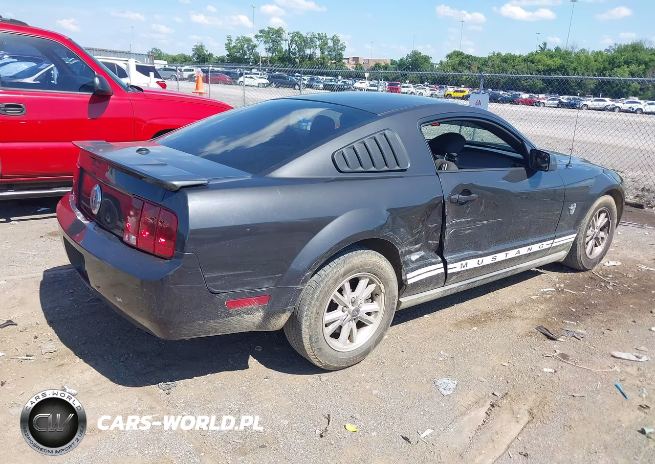 2009 Ford Mustang V6-V6 Premium VIN:1ZVHT80N895141500 - 4