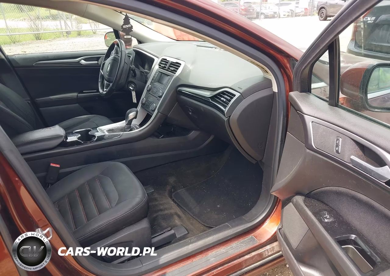 2015 Ford Fusion Se VIN:3FA6P0HDXFR236845 - 5
