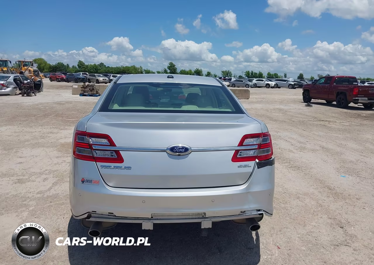 2017 Ford Taurus Sel VIN:1FAHP2E82HG103700 - 16