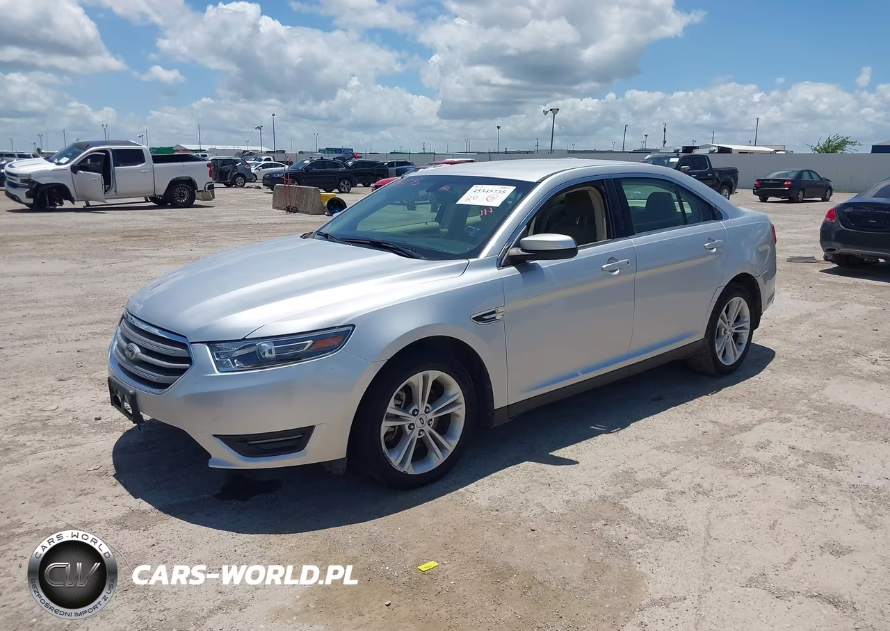 2017 Ford Taurus Sel VIN:1FAHP2E82HG103700 - 2