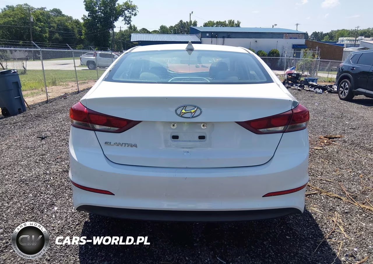 2017 Hyundai Elantra Se VIN:5NPD74LF1HH100675 - 17