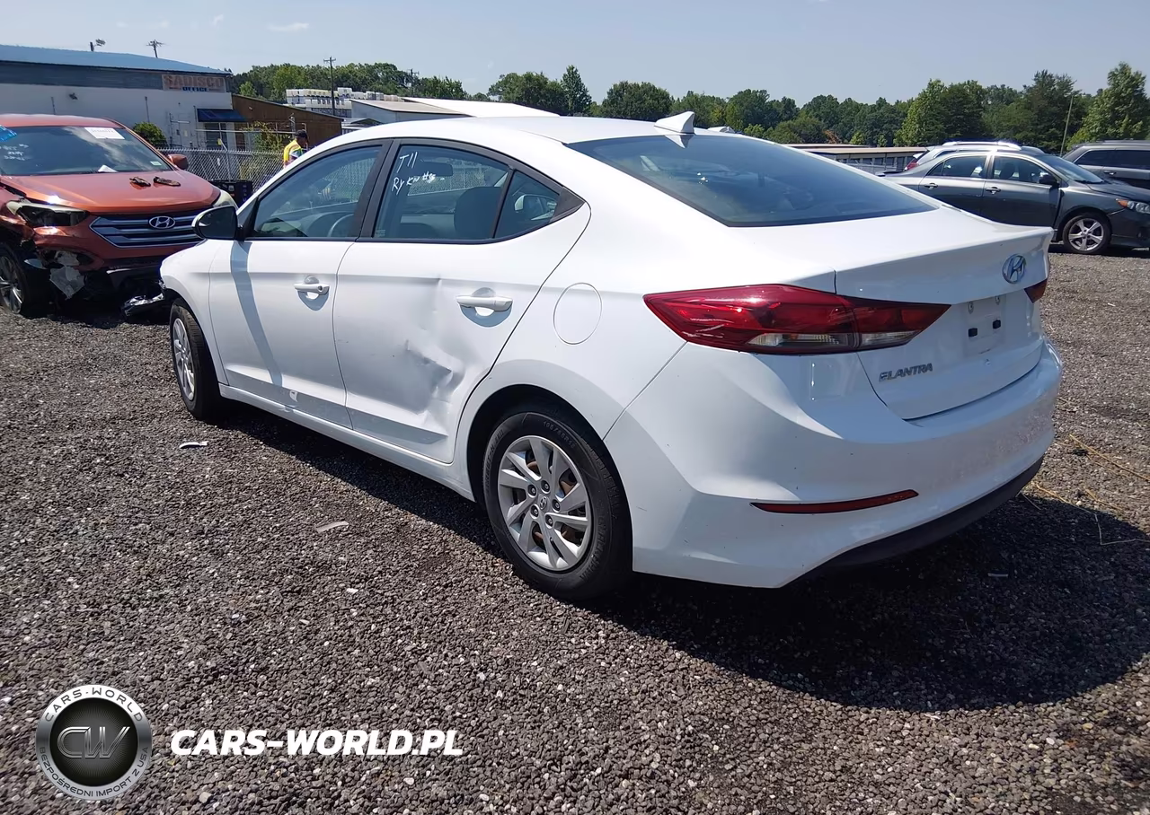 2017 Hyundai Elantra Se VIN:5NPD74LF1HH100675 - 3