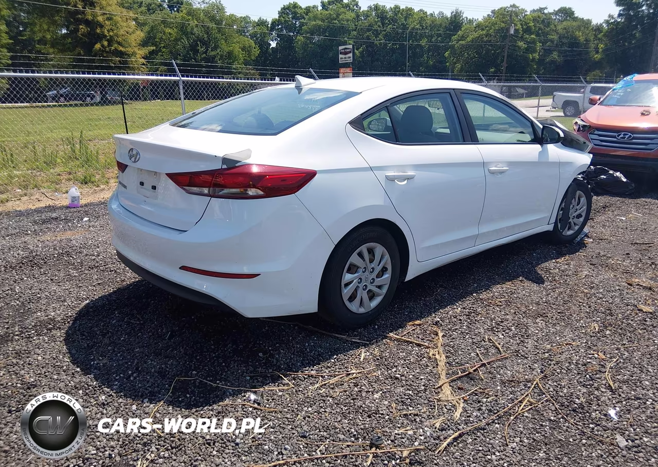 2017 Hyundai Elantra Se VIN:5NPD74LF1HH100675 - 4