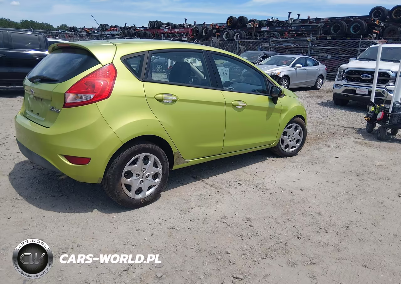 2011 Ford Fiesta Se VIN:3FADP4EJ1BM166605 - 4