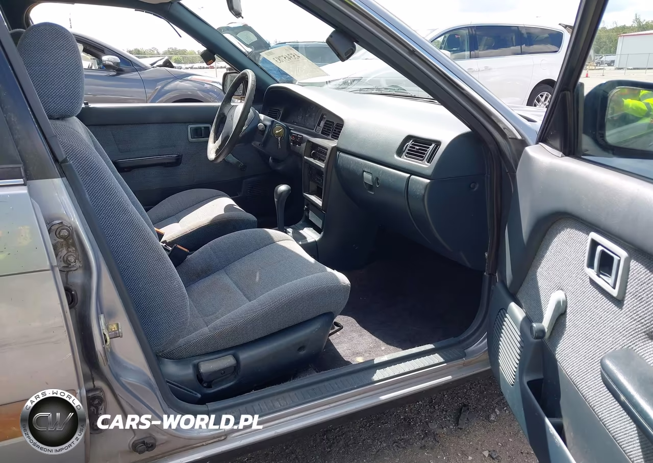 1990 Nissan Stanza VIN:JN1FU21P9LT203075 - 5