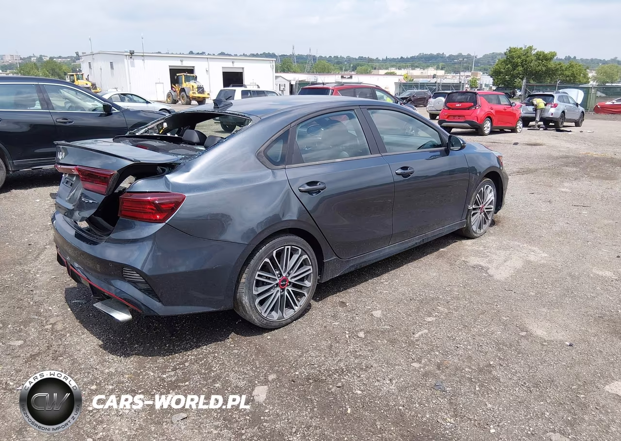 2022 Kia Forte Gt VIN:3KPF44AC5NE429745 - 4