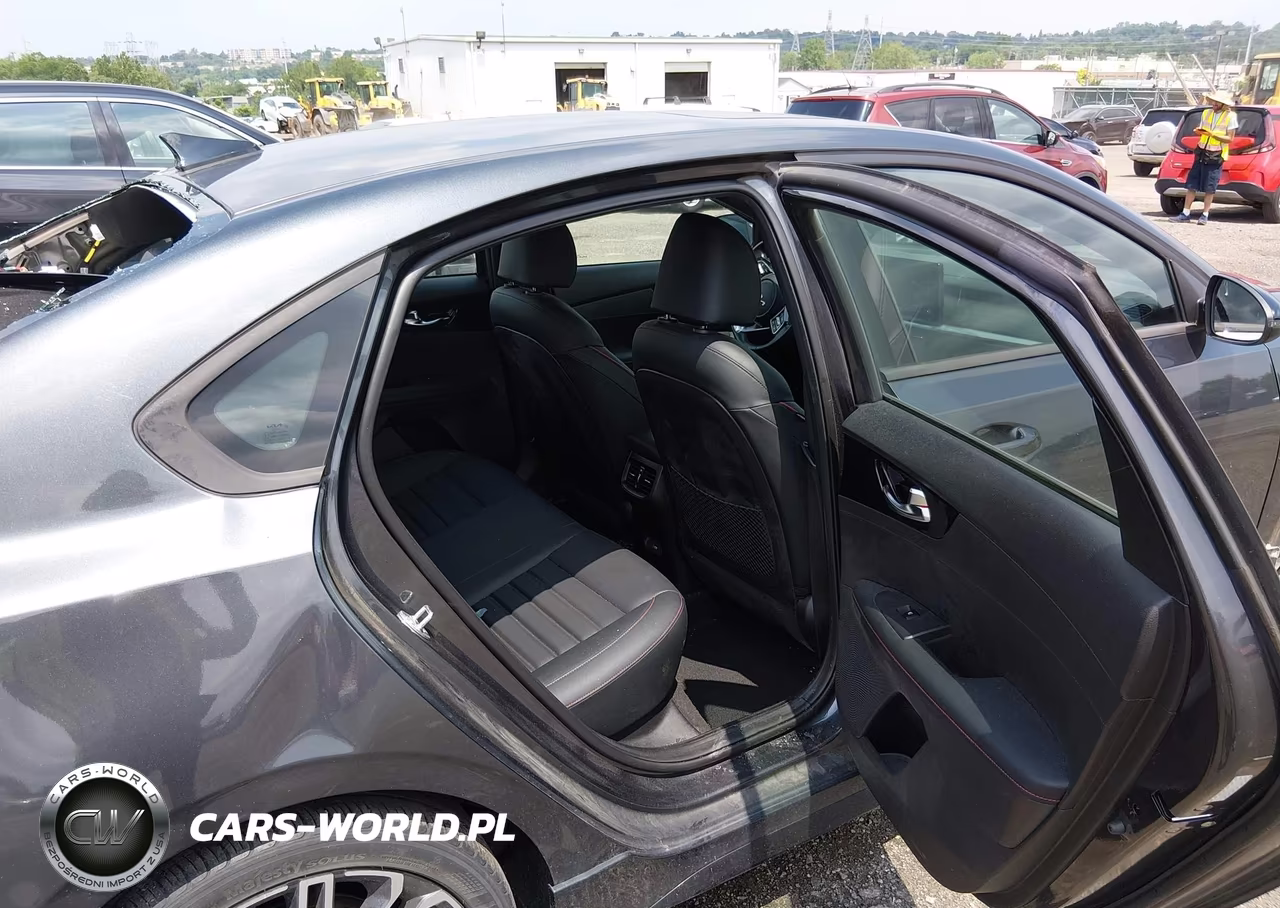 2022 Kia Forte Gt VIN:3KPF44AC5NE429745 - 8