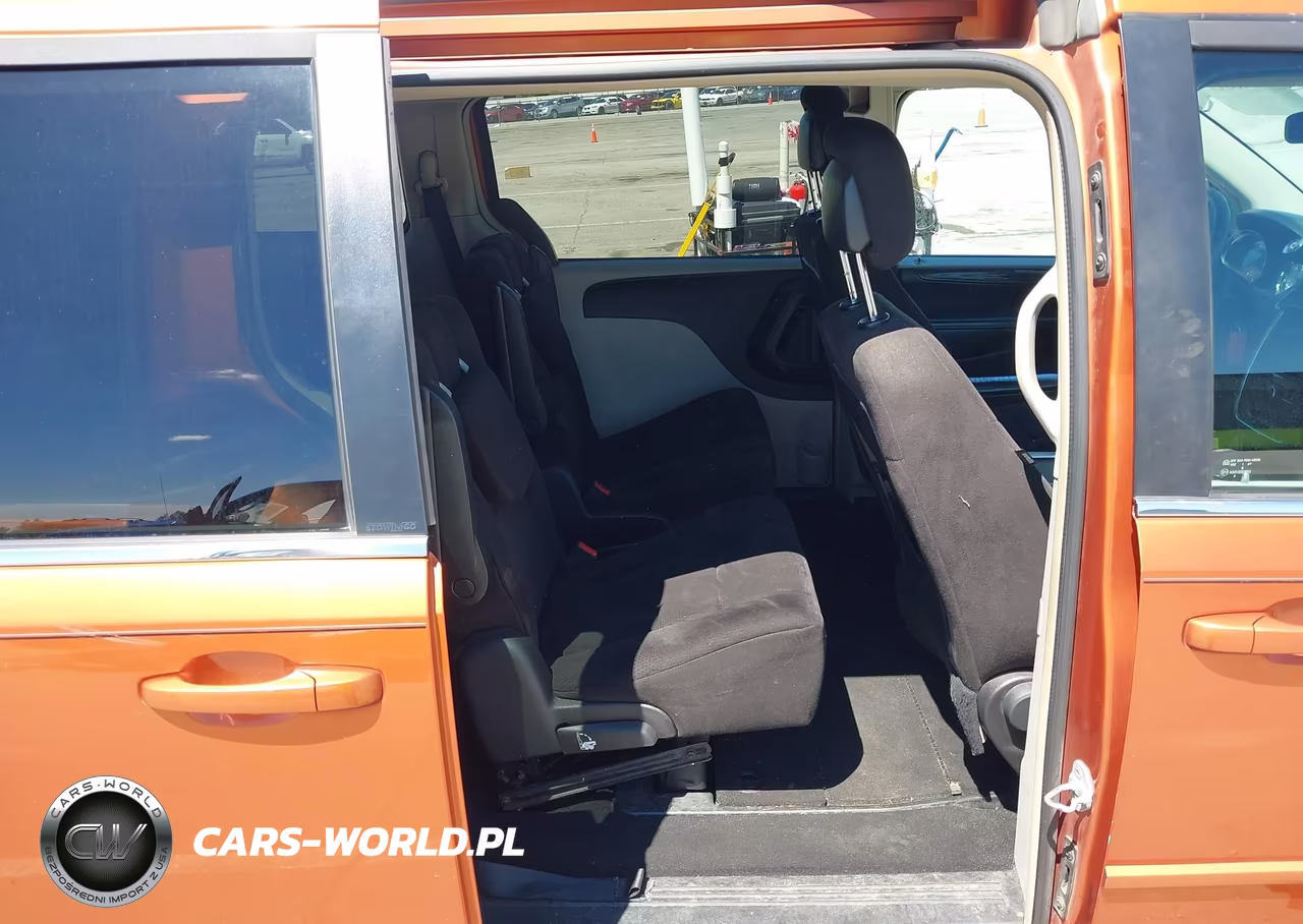2011 Dodge Grand Caravan Crew VIN:2D4RN5DG3BR684843 - 8