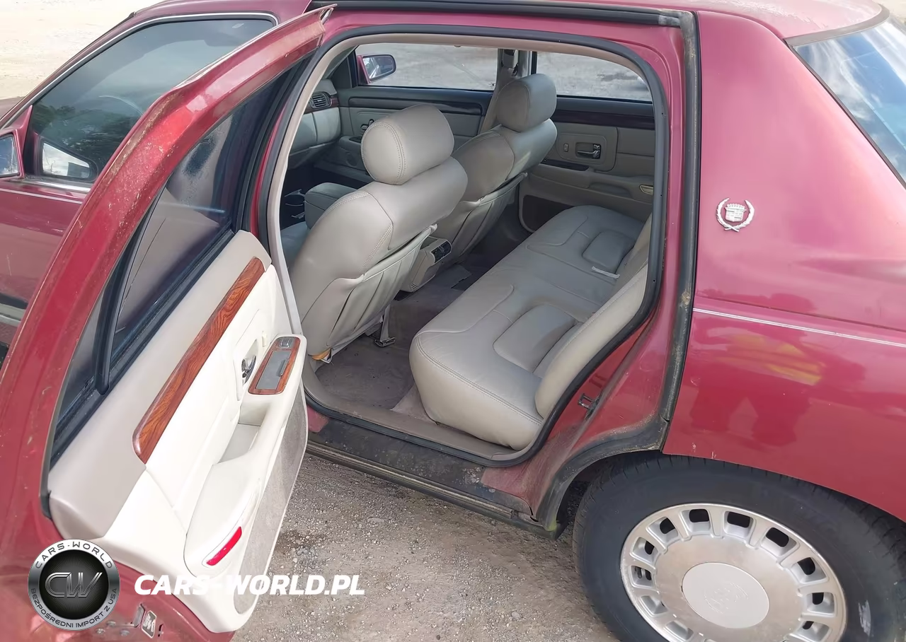 1997 Cadillac Deville Standard VIN:1G6KD54YXVU268406 - 8