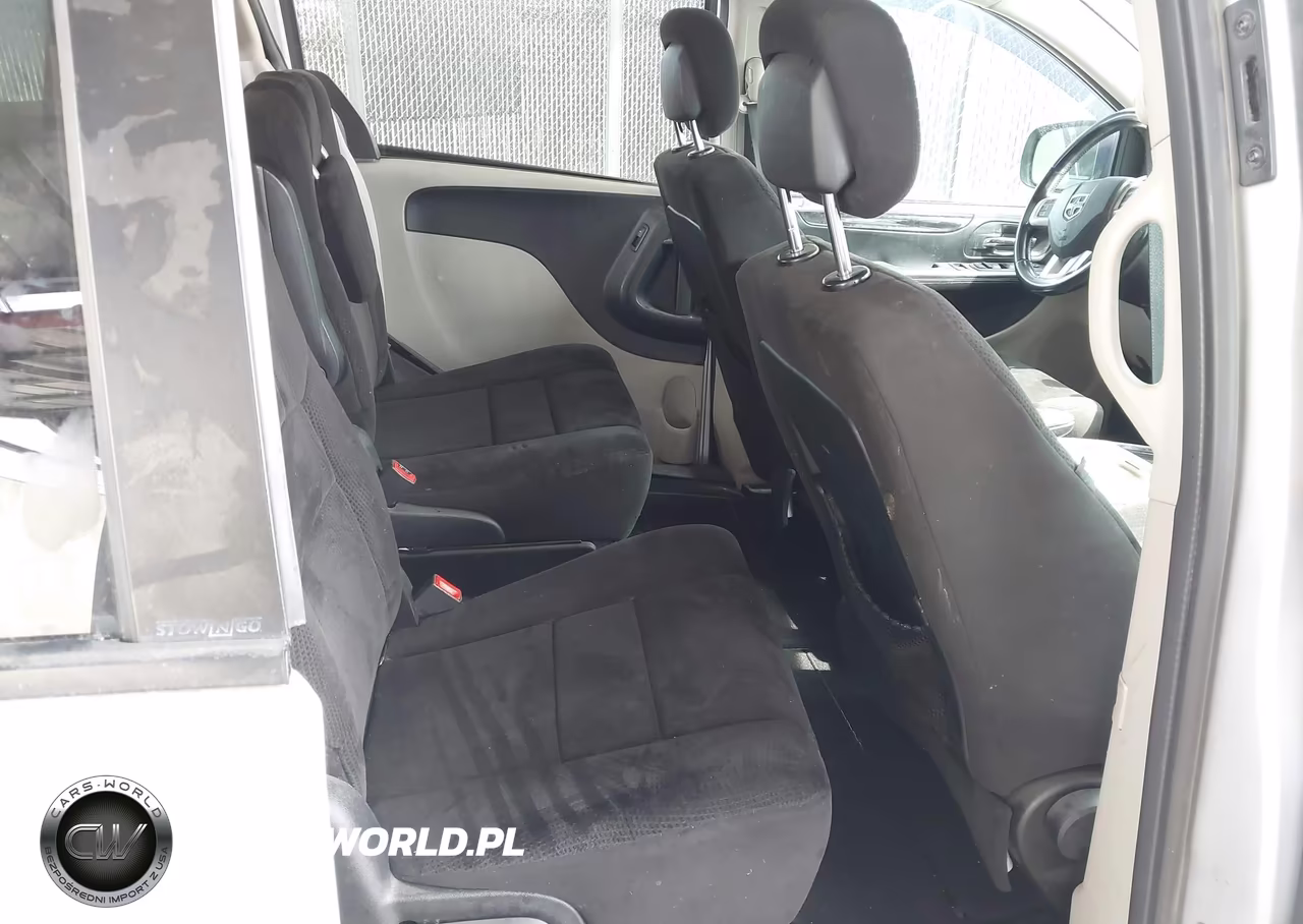 2012 Dodge Grand Caravan Sxt VIN:2C4RDGCG3CR336488 - 8
