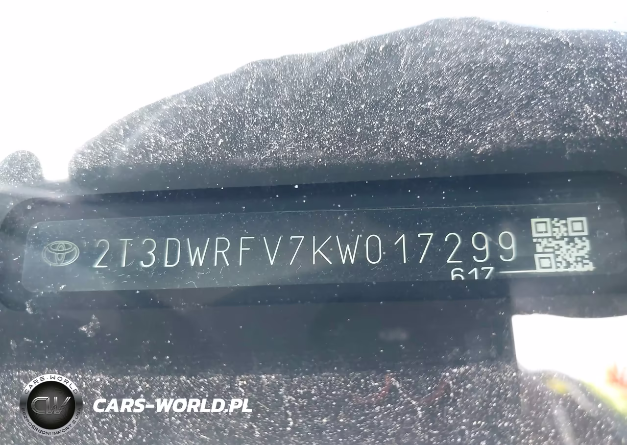 2019 Toyota Rav4 Hybrid Limited VIN:2T3DWRFV7KW017299 - 17