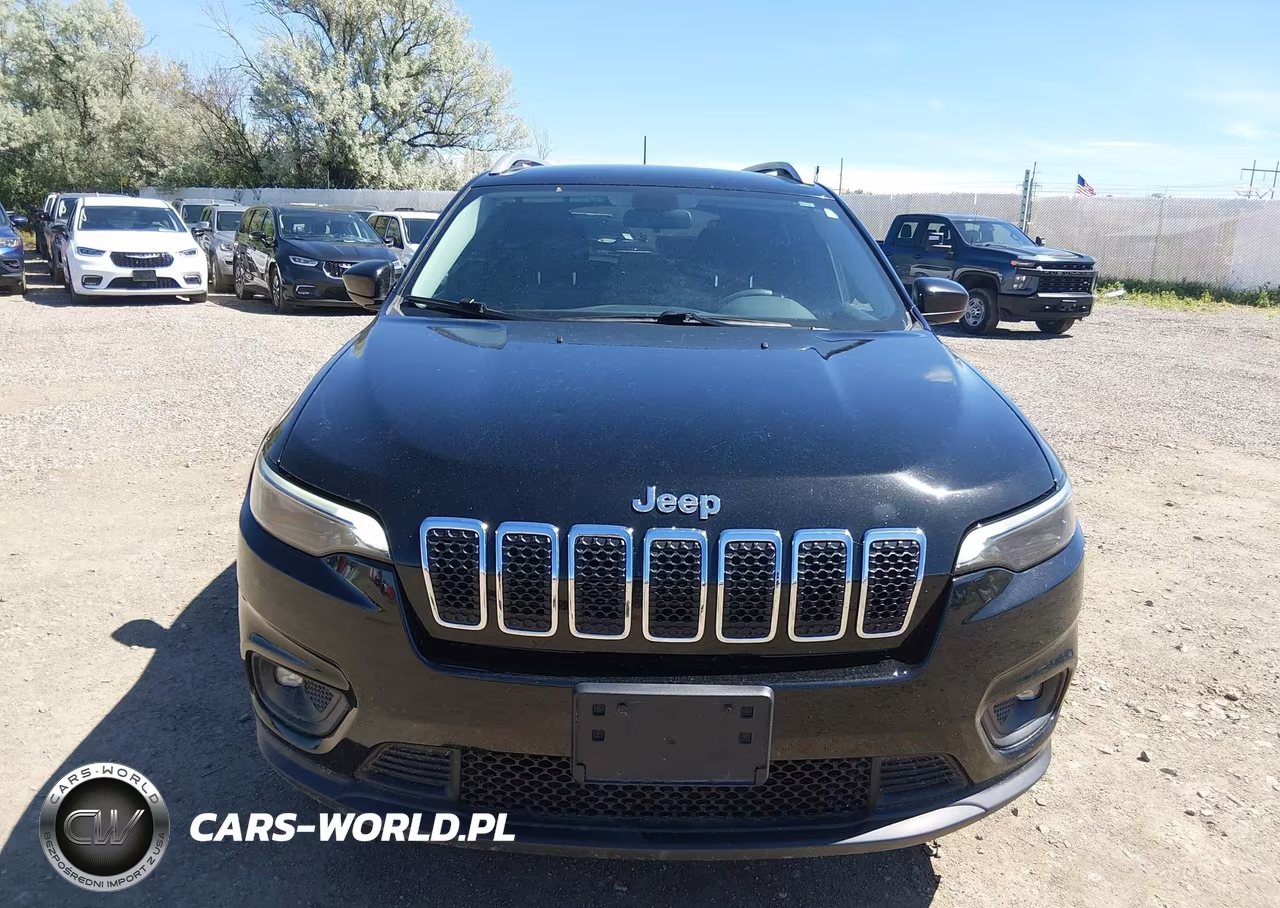 2019 Jeep Cherokee Latitude 4X4 VIN:1C4PJMCB0KD153683 - 15