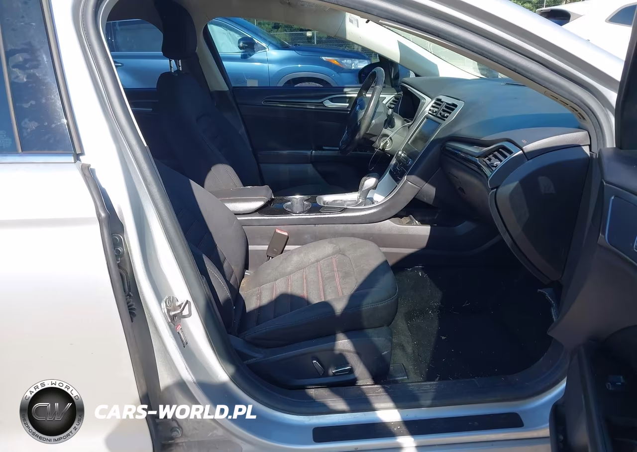 2016 Ford Fusion Se VIN:3FA6P0H71GR231240 - 5