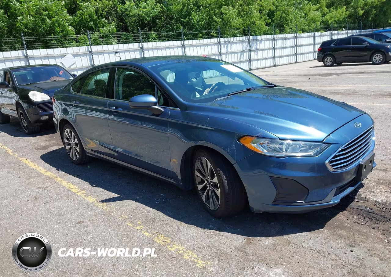 2019 Ford Fusion Se – zdjęcie 1 z 16