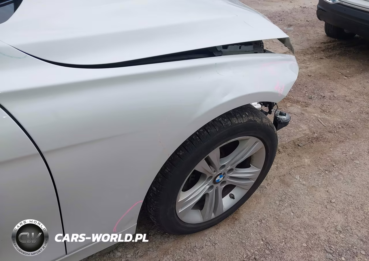 2018 BMW 330I VIN:WBA8B9C54JEE83263 - 19