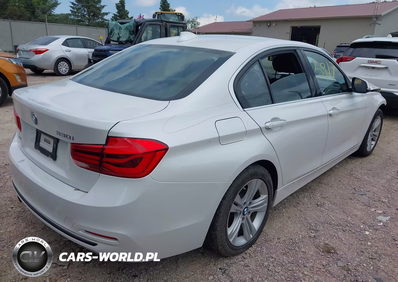 2018 BMW 330I VIN:WBA8B9C54JEE83263 - 4