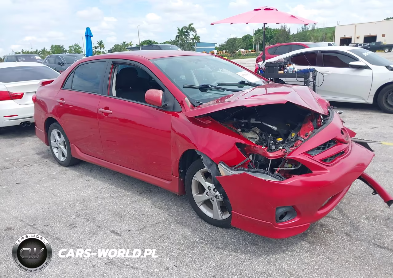 2013 Toyota Corolla S – zdjęcie 1 z 16