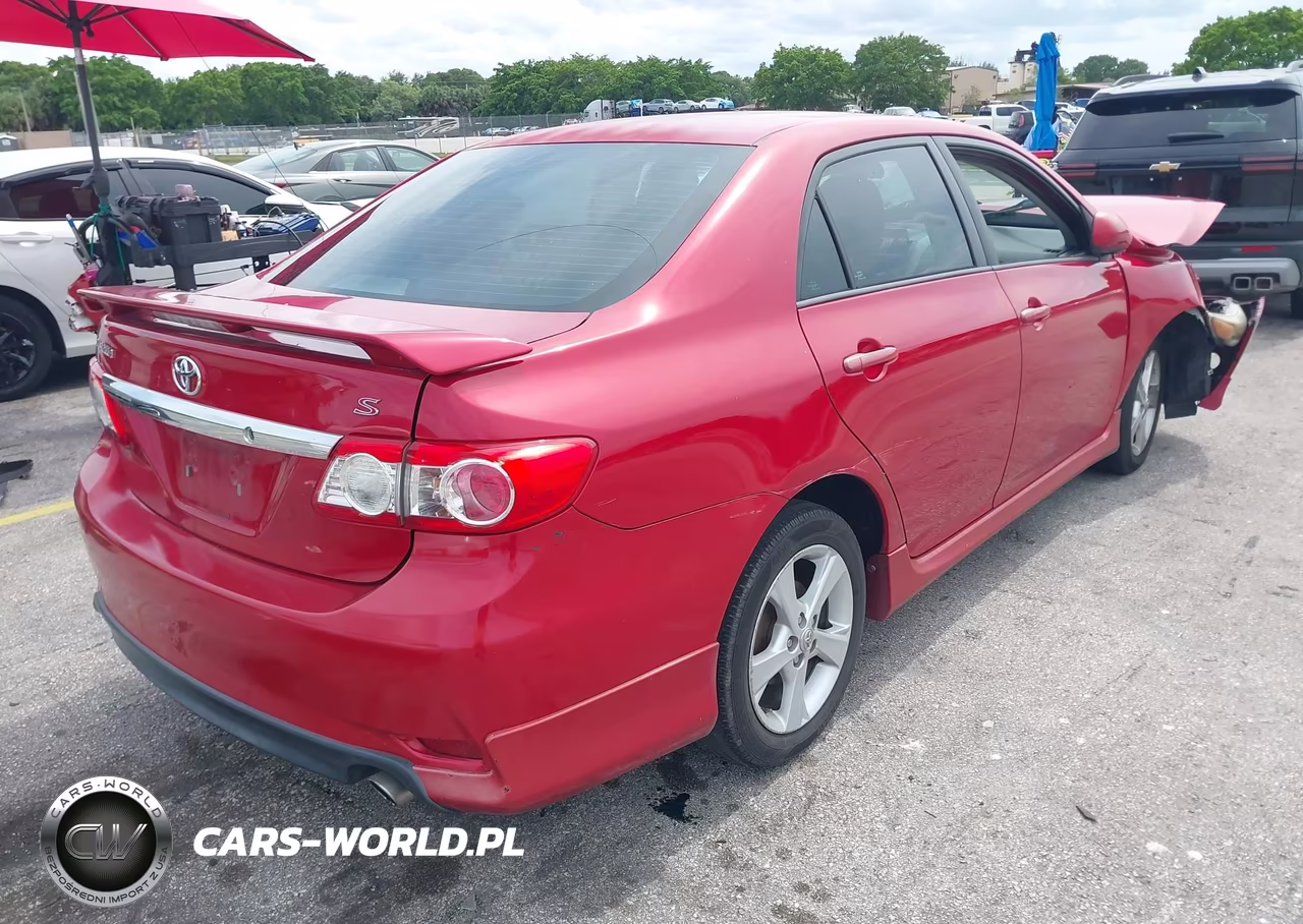 2013 Toyota Corolla S VIN:2T1BU4EE5DC110417 - 4