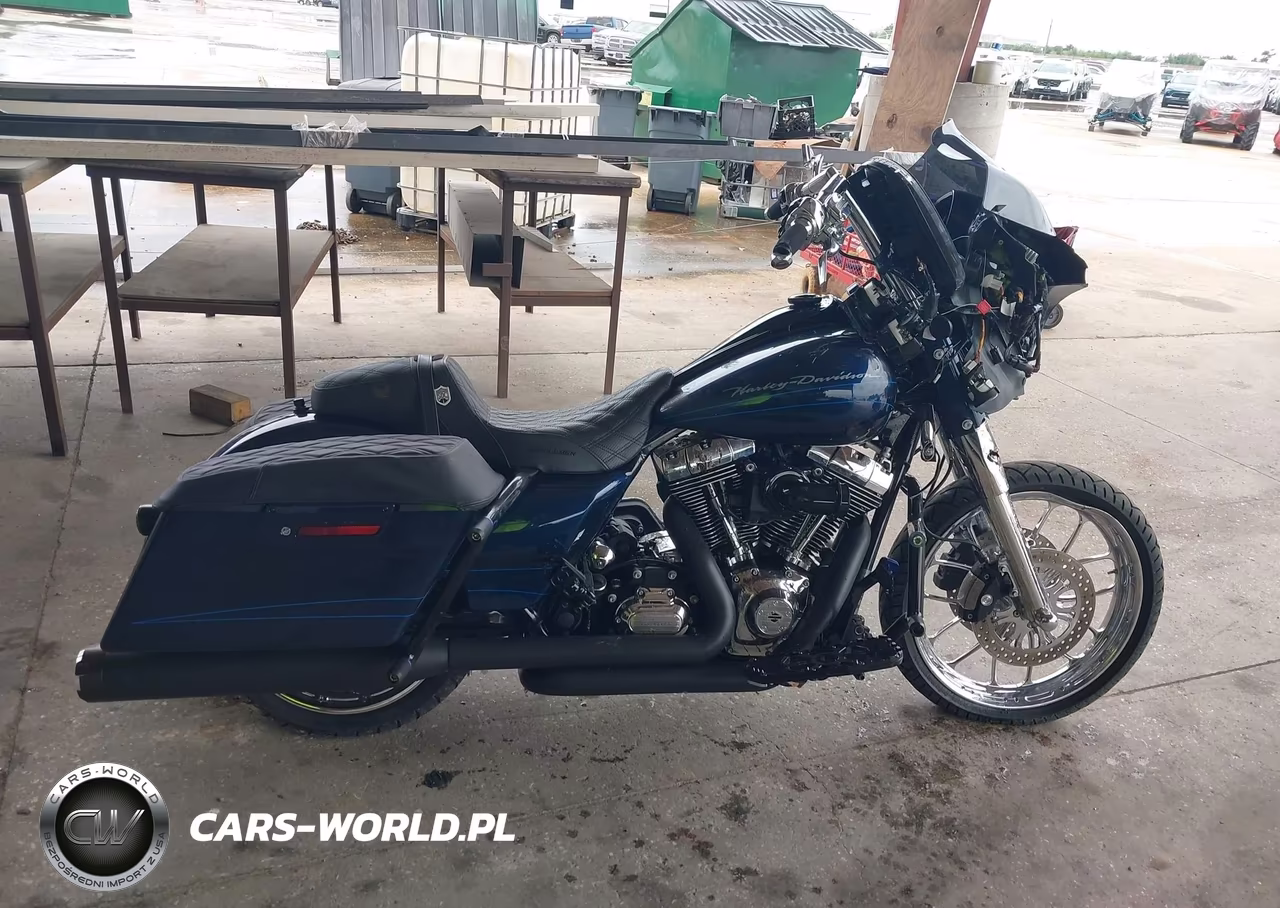 2013 Harley-Davidson Fltrx Road Glide Custom VIN:1HD1KHM18DB648615 - 13