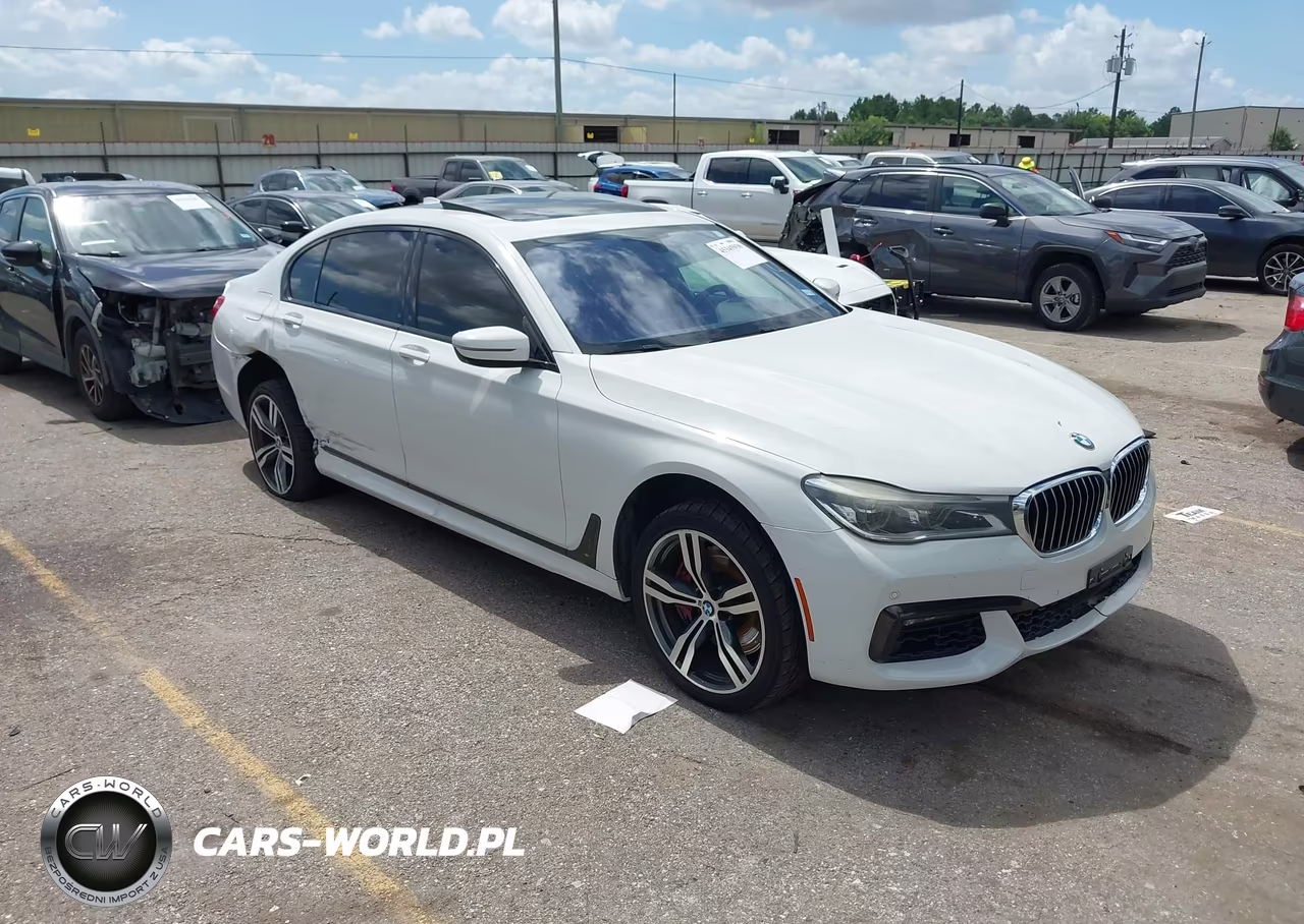 2017 BMW 750I