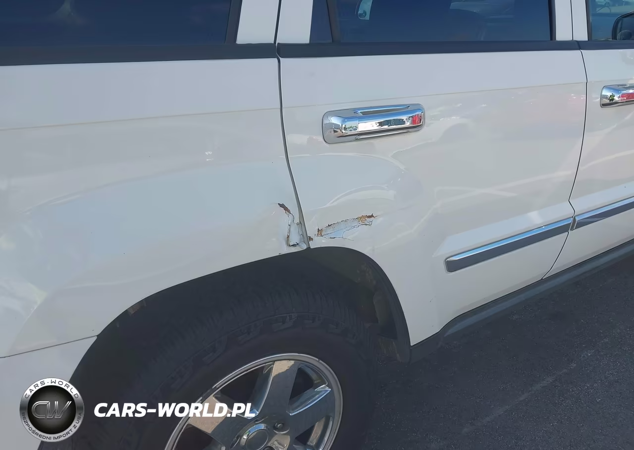 2010 Jeep Grand Cherokee Laredo VIN:1J4PS4GKXAC156418 - 6