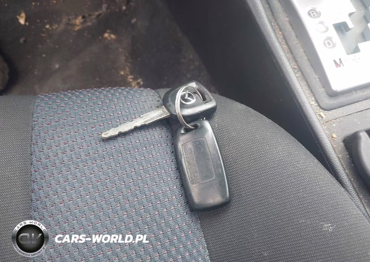 2007 Mazda Mazda3 S Touring VIN:JM1BK323171624938 - 11