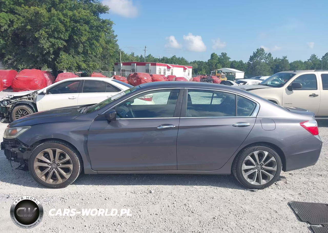 2015 Honda Accord Sport VIN:1HGCR2E50FA072436 - 15