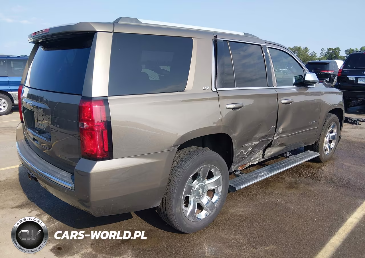 2015 Chevrolet Tahoe Ltz VIN:1GNSKCKC6FR673883 - 4