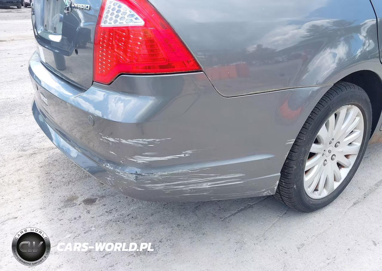2010 Ford Fusion Hybrid VIN:3FADP0L32AR160102 - 12