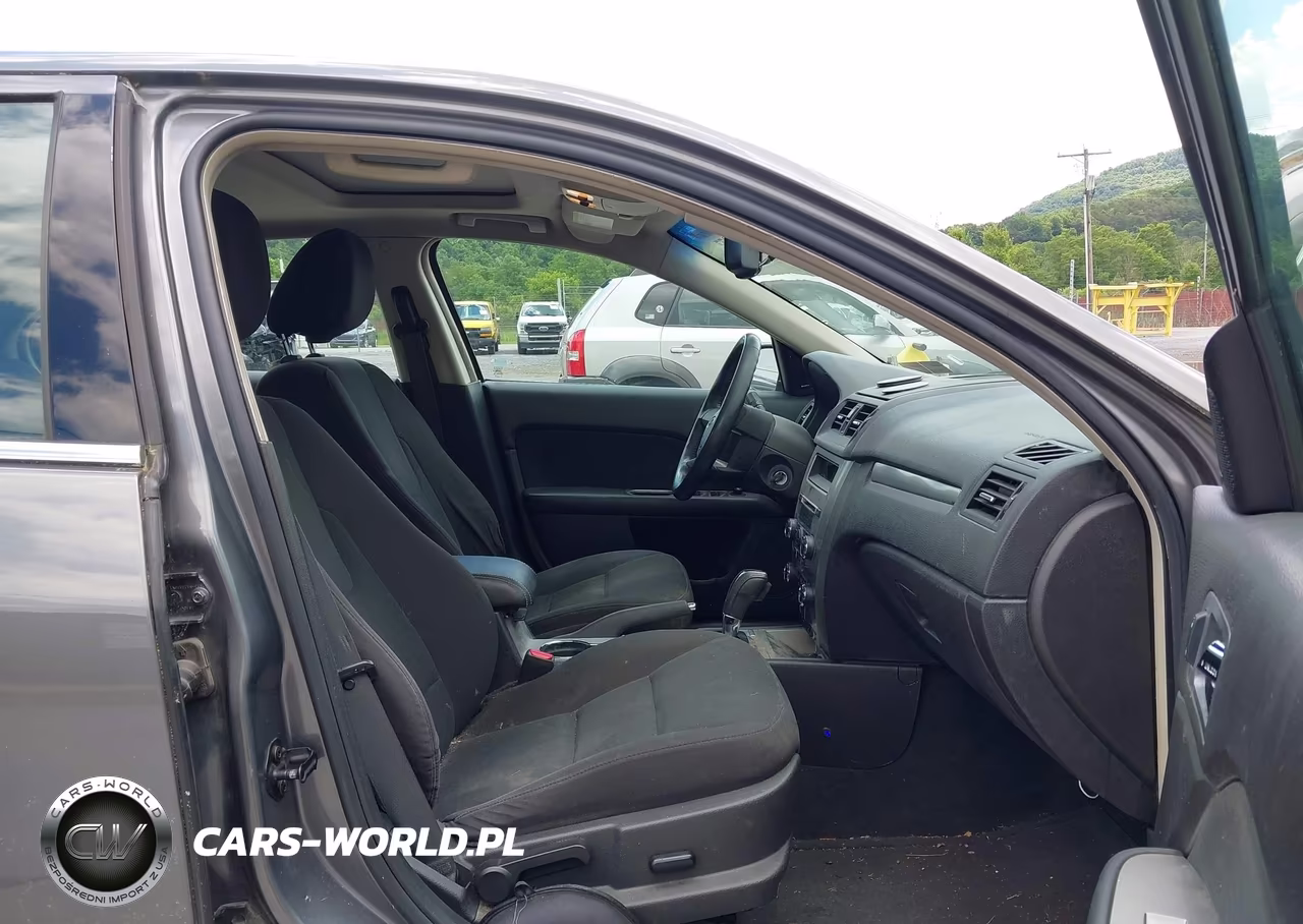 2010 Ford Fusion Hybrid VIN:3FADP0L32AR160102 - 5