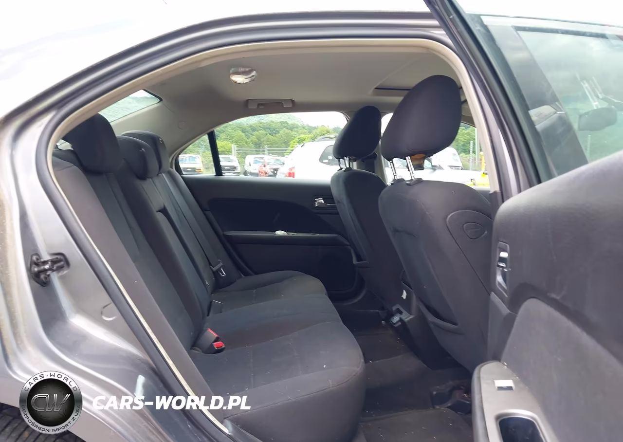 2010 Ford Fusion Hybrid VIN:3FADP0L32AR160102 - 8