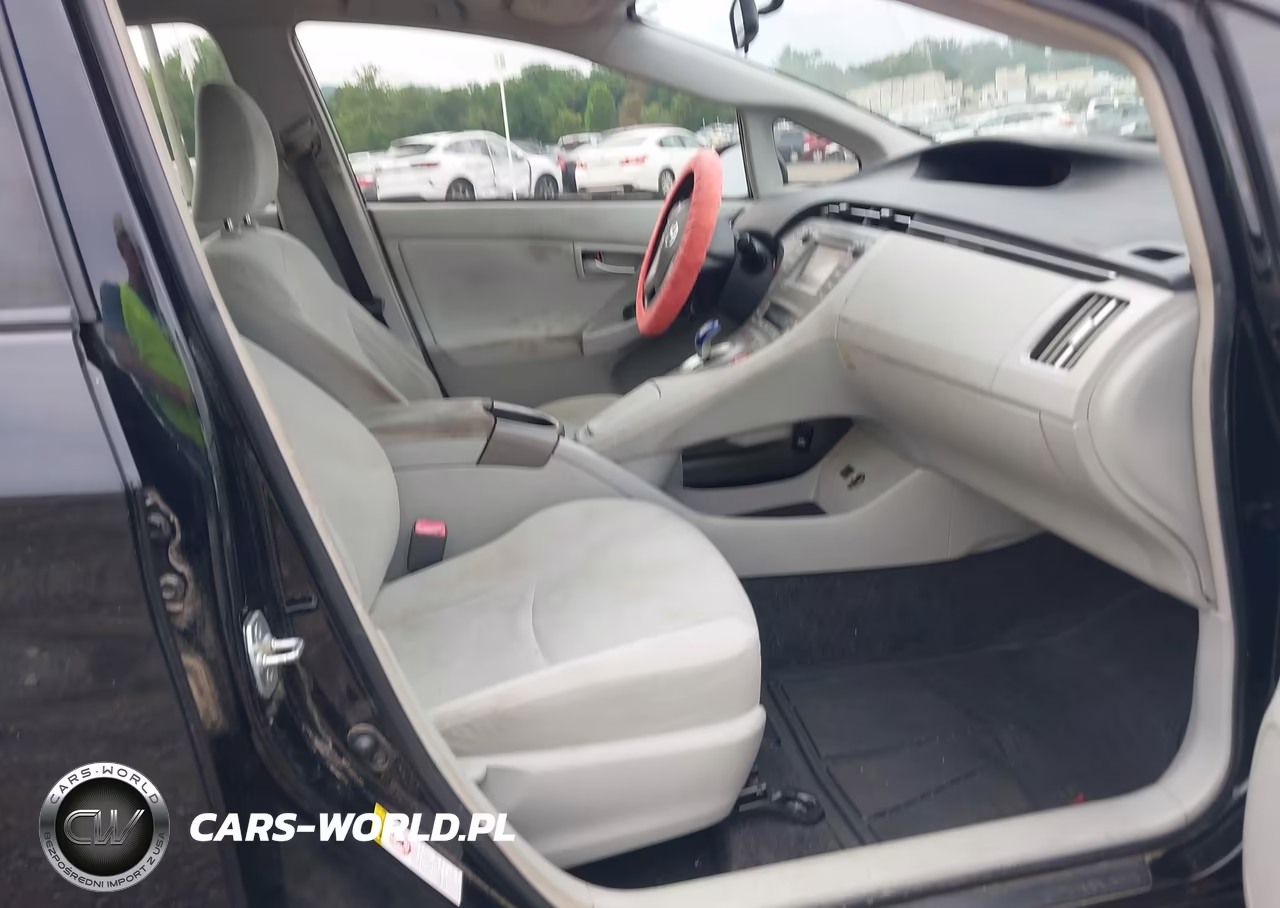 2012 Toyota Prius Three VIN:JTDKN3DU7C5406860 - 5