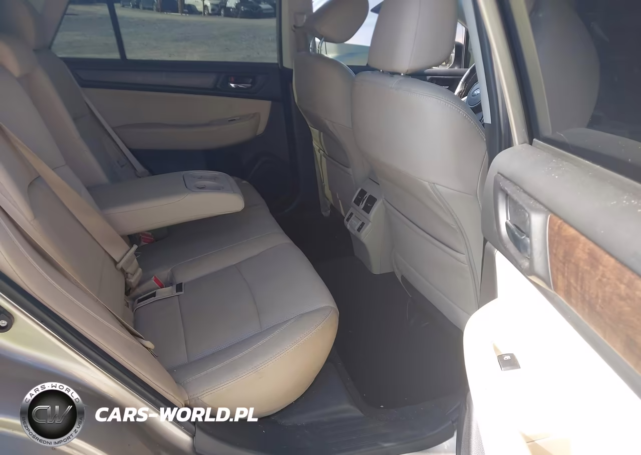 2018 Subaru Outback 3.6R Limited VIN:4S4BSENC9J3275333 - 8