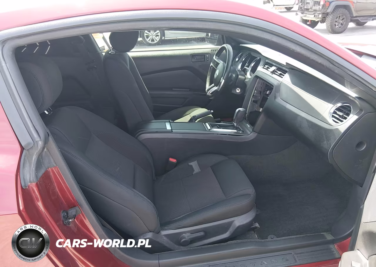 2014 Ford Mustang V6 VIN:1ZVBP8AM9E5327234 - 5